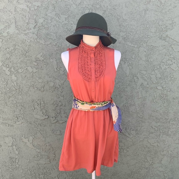 Demure Coral Dress - Picture 4 of 7